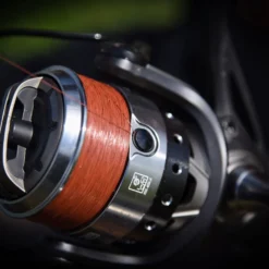 Cresta Advantor XT-S 7500 5+1bb 0,25mm/200m 5,6:1 106cm 499gr (Incl. Spare Spool)