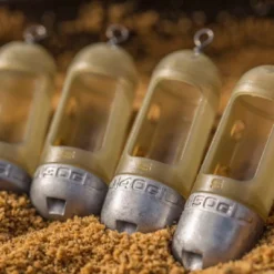 Guru Window Feeder - Large 50g + 60g